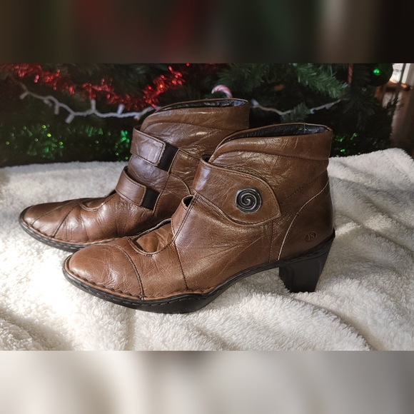 Josef Seibel ankle booties - Picture 1 of 7